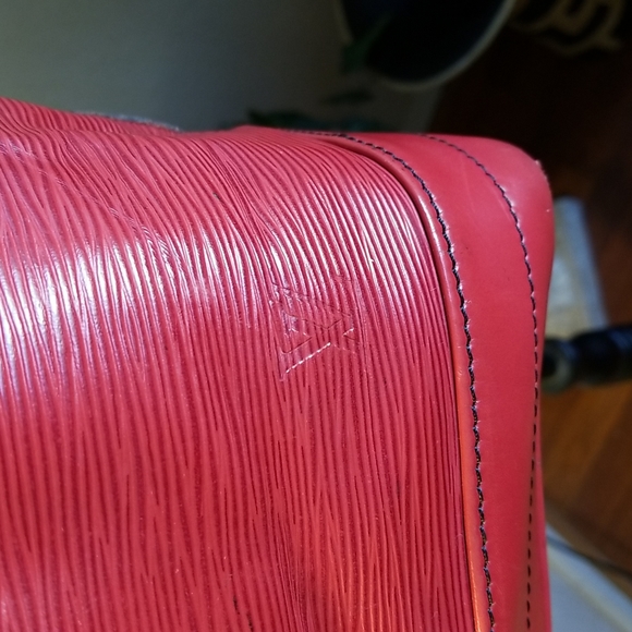 EXQUISITE SHOULDER BAG - Picture 4 of 16